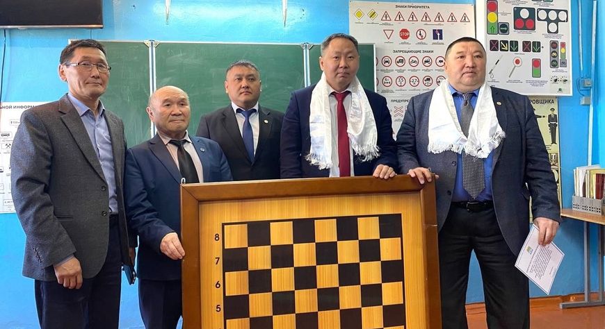 Улуг-Хемде "Буура" шыдыраа клуву ажыттынган