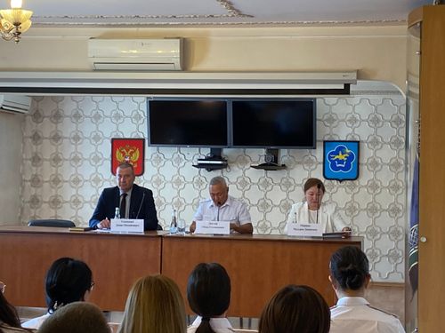 В Туве за полгода взыскали более миллиарда рублей