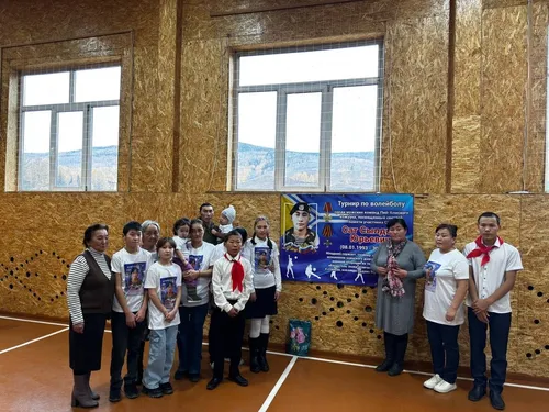 В Шивилигской школе торжественно открыли «Парту Героя» в честь Сата Сылдыса Юрьевича