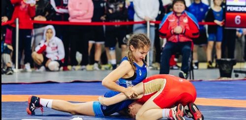 Мөге кыстарның тиилелгези