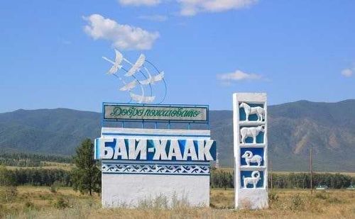 Благоустройство аржаанов и водопровод в огород. Проекты народных инициатив Тандинского района