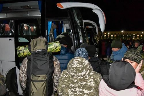 Тыва дайынчыларга немелде дериг-херекселди чоруткан