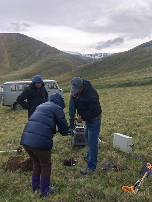 Ученые ТувГУ завершили летний цикл экспедиционных работ по изучению углеродного запаса в Туве