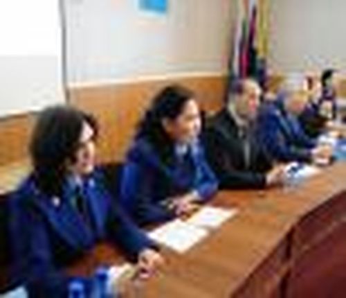 За каждым обращением — судьбы людей