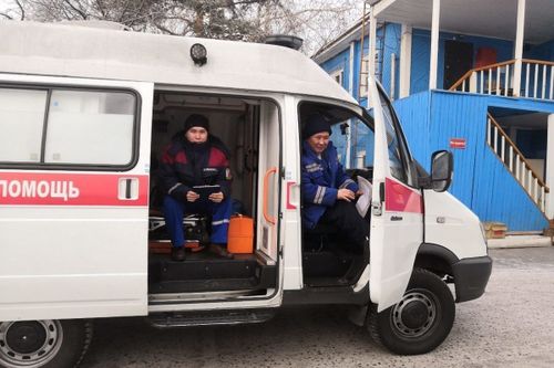 «Единая Россия» обратится к Владимиру Путину с предложением обновить автопарк «скорых» в регионах