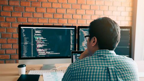 Минцифры РФ опубликовало список специальностей в сфере IT и связи для отсрочки от мобилизации