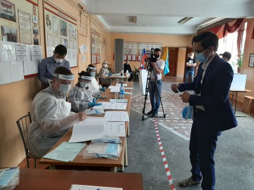 Избирательный участок в условиях пандемии