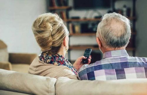 Режим самоизоляции для граждан старше 65 лет продлен до 20 сентября