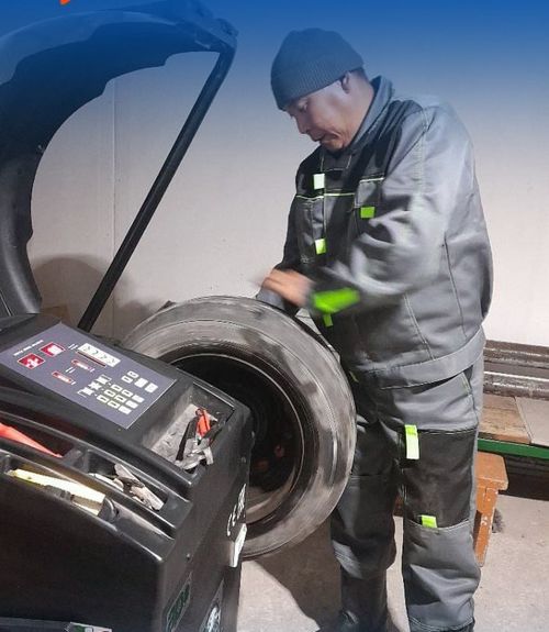 Житель села Ак-Дуруг открыл шиномонтаж по соцконтракту