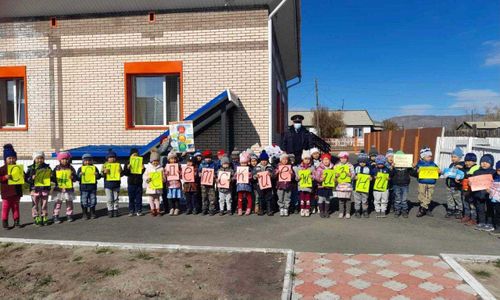 ГИБДД: Правильное поведение на дороге прививается с детского сада