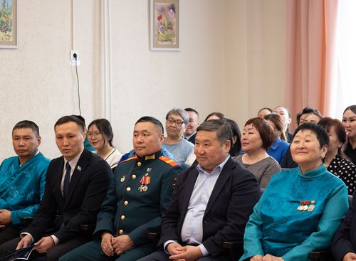 Уран чүүл школазы  чаартылга соонда ажыттынган