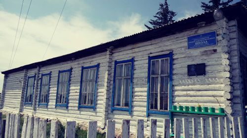 В двух школах Тес-Хемского района откроют центры гуманитарно-цифрового образования «Точка роста»