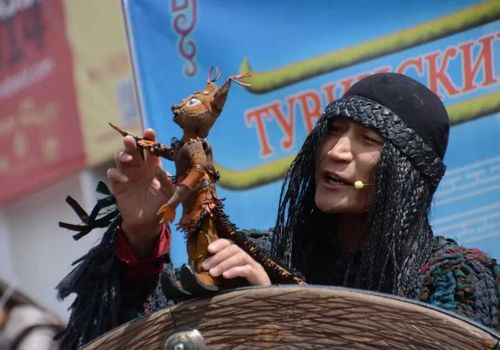 Билеты  в театр стоимостью в 1 рубль