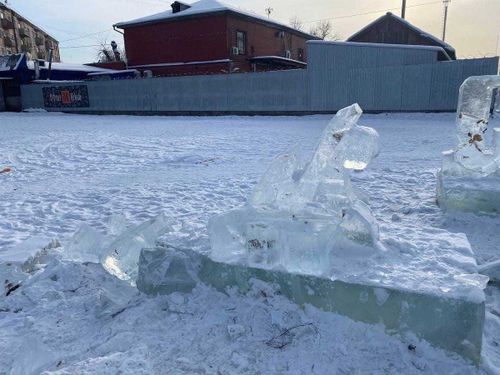 Достоят ли ледяные фигуры до Нового года?