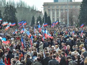 Сегодня в России отмечают годовщину признания независимости ДНР и ЛНР