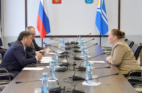 Глава Тувы провел личный прием граждан