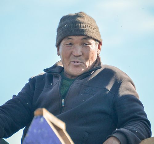 База бир спортчу өргээ