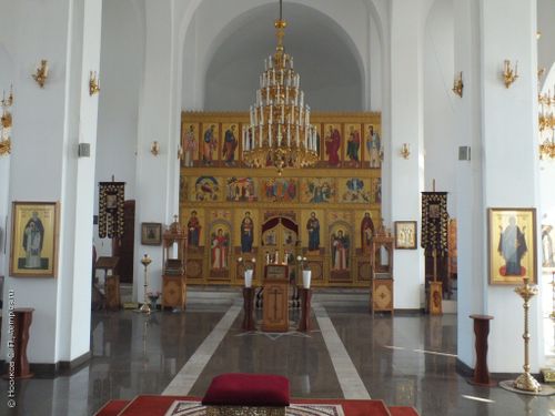 ВЕРУЮЩИХ НЕ ОСУДЯТ ЗА ОТСУТСТВИЕ НА БОГОСЛУЖЕНИИ