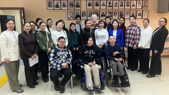 В ТувГУ обучили студентов с ОВЗ навыкам успешного трудоустройства