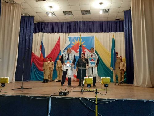 В Сут-Хольском районе появился новый герб