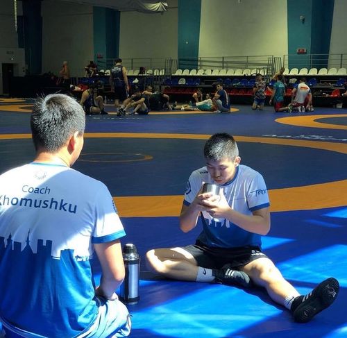 НАЧЫН МОНГУШ ДЕЛЕГЕЙ ЧЕМПИОНАДЫНГА КИРЖИР БЕ?