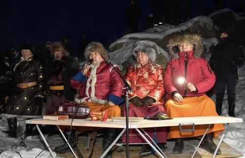 Обряд «Сан салыр» провели на возвышенности горы «Догээ»