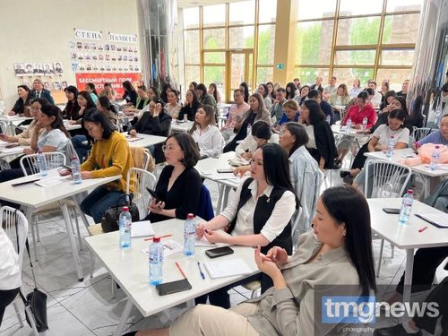 Ажыл-биле бот-хандыртынган аныяктар боттарының төлевилелдеринге грант деткимчезин ап болур