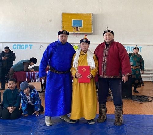 Чаш Чаан мөгениң найыры