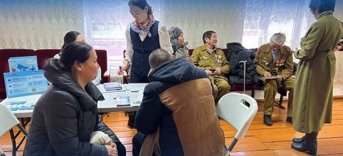 Ярмарка вакансий в Тоджинском районе: шаг к новым возможностям и признание достойных семей