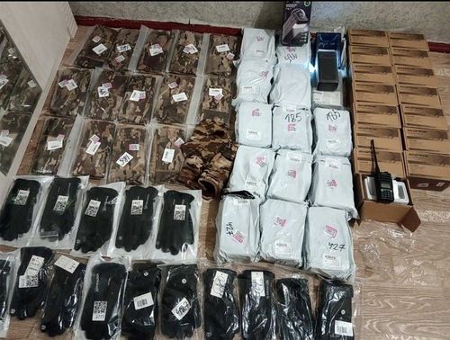 Жители Эрзинского района передали гумпомощь бойцам СВО