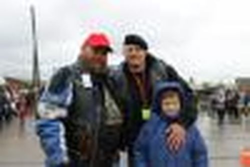 Былинный богатырь в зелёном берете