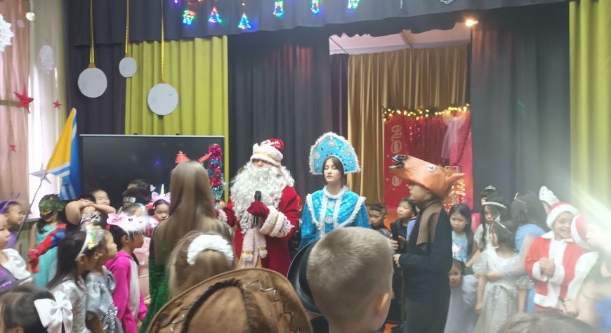 Тоолзуг көргүзүүн бараалгаткан