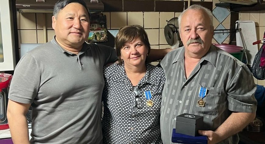 Глава Тувы поздравил Ивана Обрезанова с днем рождения!