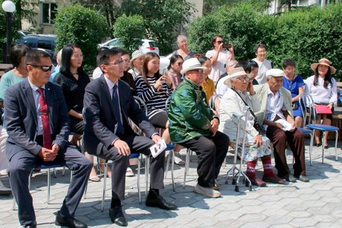 На "Аллее памяти" в Кызыле установили мемориальный бюст