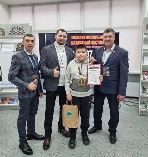 Юный шахматист из Тувы стал победителем фестиваля в Черногорске