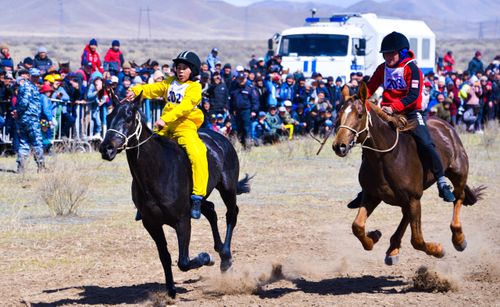 Бора-Булак ховузунуң довураан доюлдур шапкан