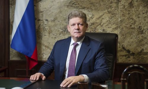 Поздравление полномочного представителя Президента Российской Федерации в Сибирском федеральном округе с Днём работника прокуратуры