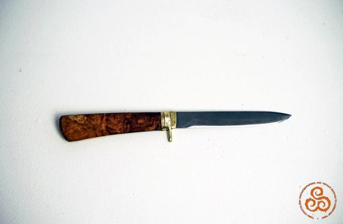 Каң-болаттан тыва бижек