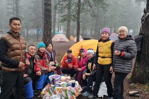 Альпинисты  Тувы готовятся покорить Эльбрус