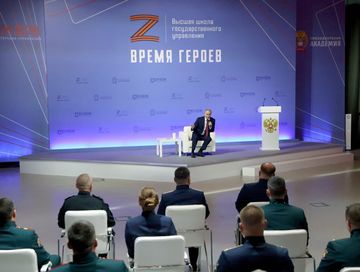 Владимир Путин встретился с участниками программы «Время героев» в Подмосковье