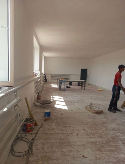 В селе Кызыл-Даге обновляют местную модельную библиотеку