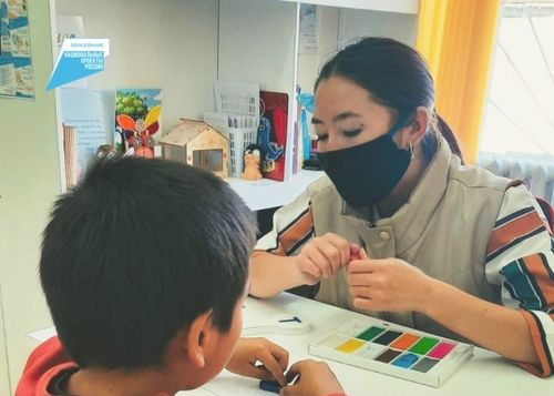 Аныяк ада-иелерге консультация төптери ажыттынган