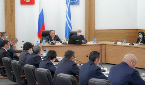 Шолбан Кара-оол: "Бюджет республики сохраняет социальную направленность"