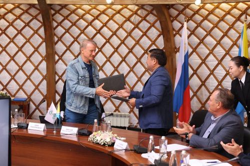 Глава Тувы встретился с председателем правления Сбербанка Германом Грефом