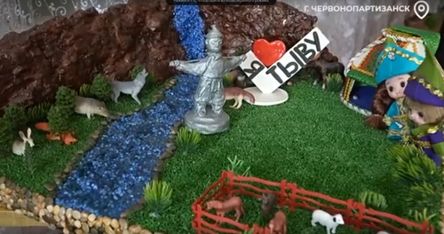 Глава Тувы посетил ясли-сад №15 в Червонопартизанске