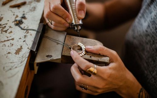 Международный день ювелира: праздник мастерства и красоты