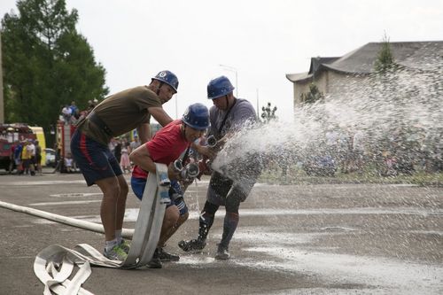 В Туве завершился чемпионат республики по пожарно-спасательному спорту