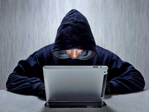 В Туве очередная пенсионерка стала жертвой мошенников в интернете