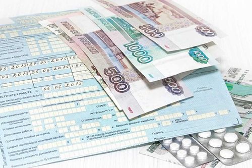 С 1 сентября 2021 года родители детей до 7 лет будут получать 100% больничный