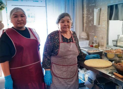 От мечты к реальности: Мама четверых детей открыла собственное кафе-пиццерию благодаря господдержке